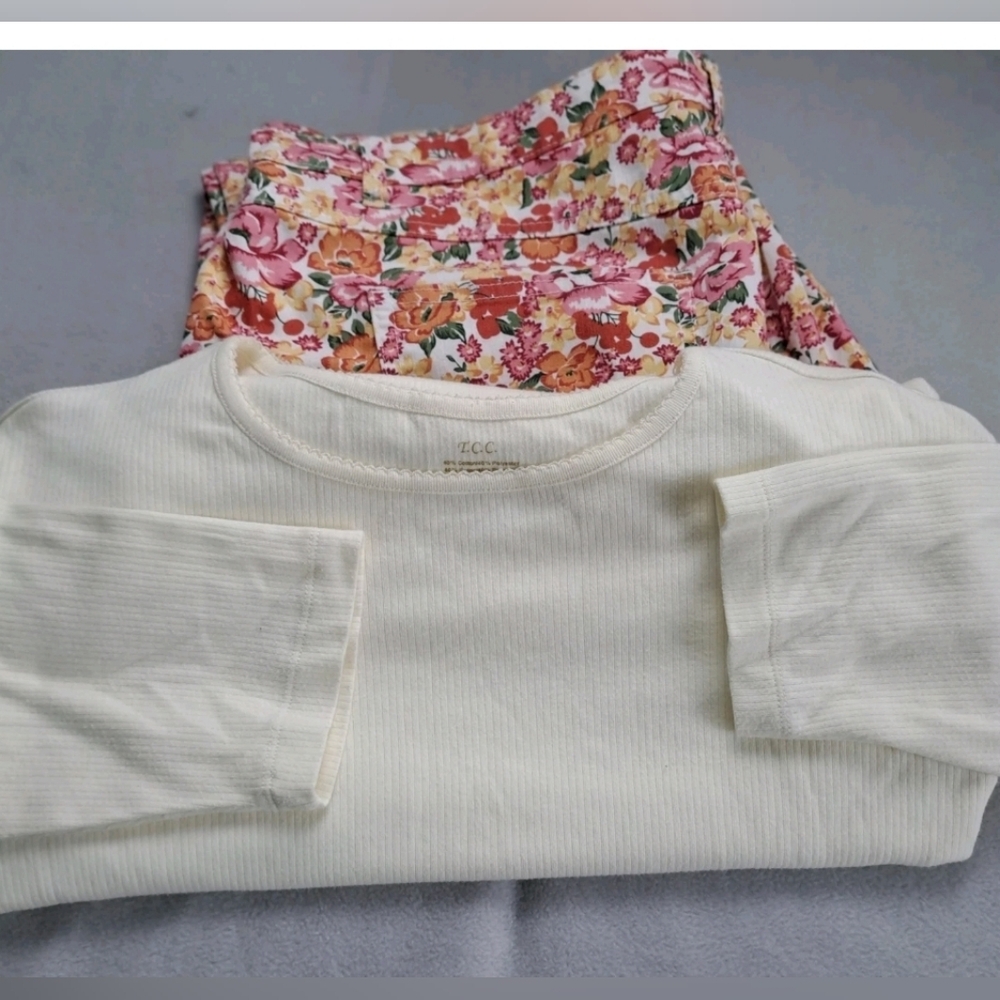 JeanBay Stretch Jeans Sz 22 + TTC 100% Cotton Top 3X (24W) - Plus-Size Bundle
